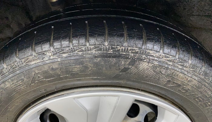 2017 Honda Amaze 1.2L I-VTEC S, Petrol, Manual, 36,090 km, Right Rear Tyre Tread