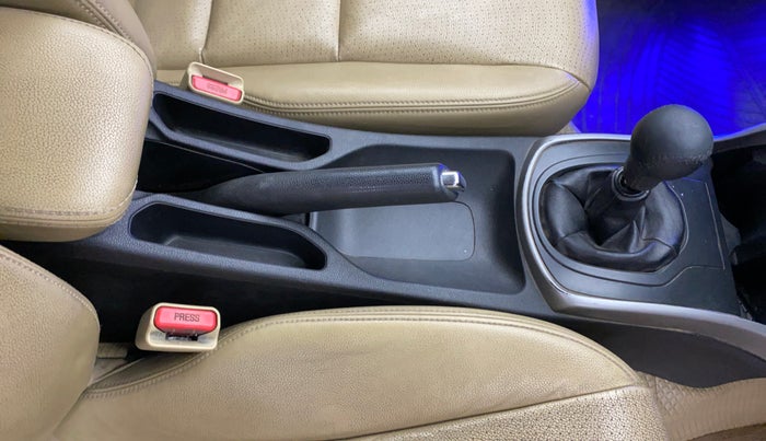 2016 Honda City 1.5L I-VTEC VX (O) MT, Petrol, Manual, 84,774 km, Gear Lever