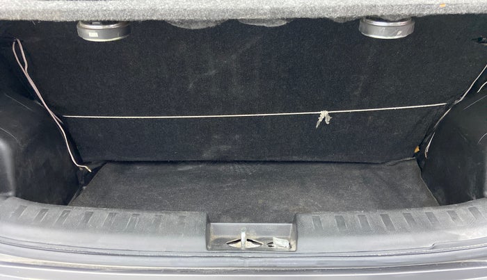 2013 Maruti Swift VDI, Diesel, Manual, 46,389 km, Boot Inside