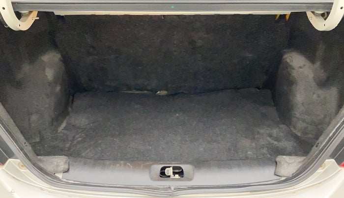 2012 Maruti Swift Dzire VXI, Petrol, Manual, 58,586 km, Boot Inside