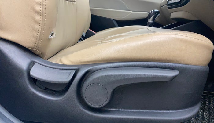 2018 Hyundai Verna 1.6 CRDI SX + AT, Diesel, Automatic, 1,01,963 km, Driver Side Adjustment Panel