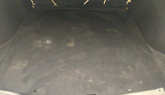 2018 Hyundai Verna 1.6 CRDI SX + AT, Diesel, Automatic, 1,01,963 km, Boot Inside