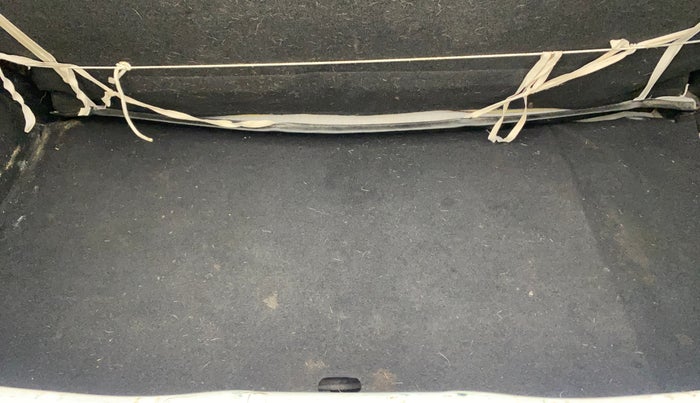 2019 Hyundai NEW SANTRO MAGNA, Petrol, Manual, 63,327 km, Boot Inside