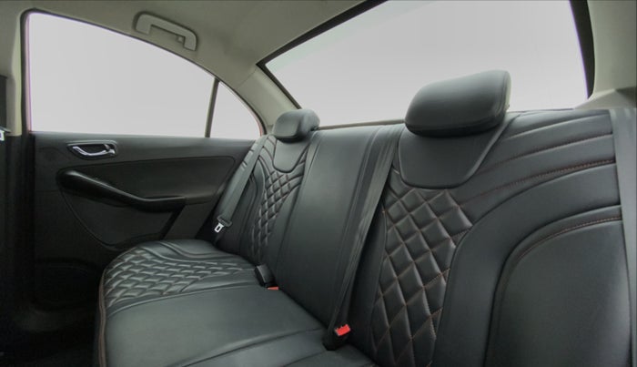 2017 Tata Zest XT RT, Petrol, Manual, 39,609 km, Right Side Rear Door Cabin