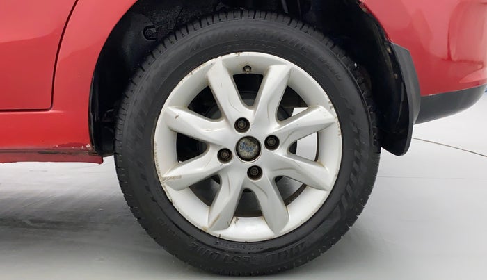 2017 Tata Zest XT RT, Petrol, Manual, 39,609 km, Left Rear Wheel