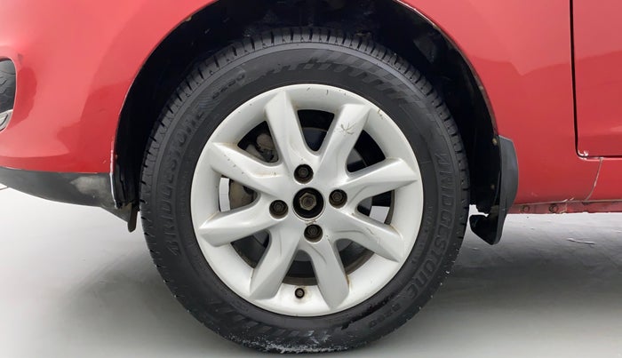 2017 Tata Zest XT RT, Petrol, Manual, 39,609 km, Left Front Wheel