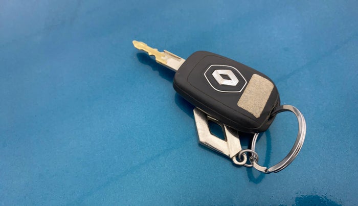 2020 Renault Kwid CLIMBER 1.0 AMT (O), Petrol, Automatic, 40,490 km, Key Close Up