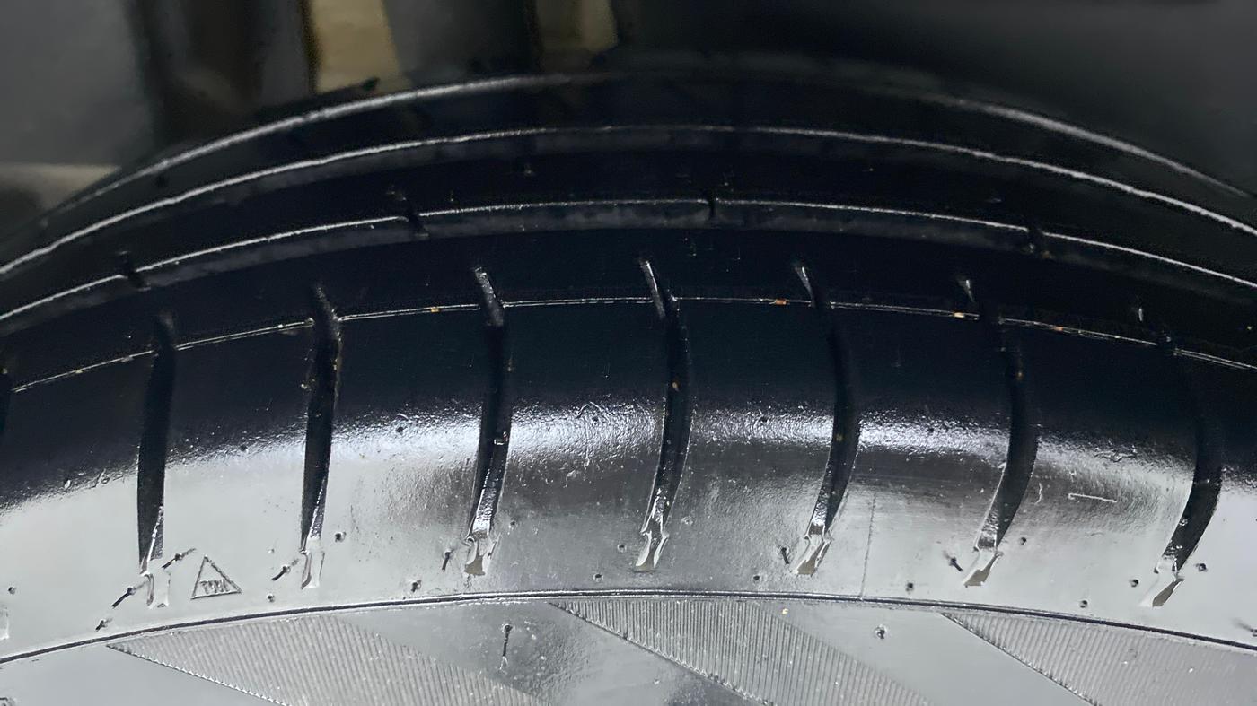 2017 Maruti Dzire VXI, Petrol, Manual, 54,596 km, Right Rear Tyre Tread