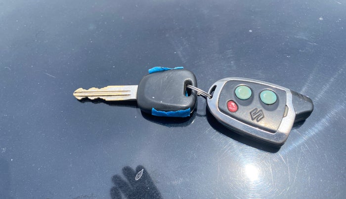 2013 Maruti Alto K10 VXI, Petrol, Manual, 43,647 km, Key Close Up