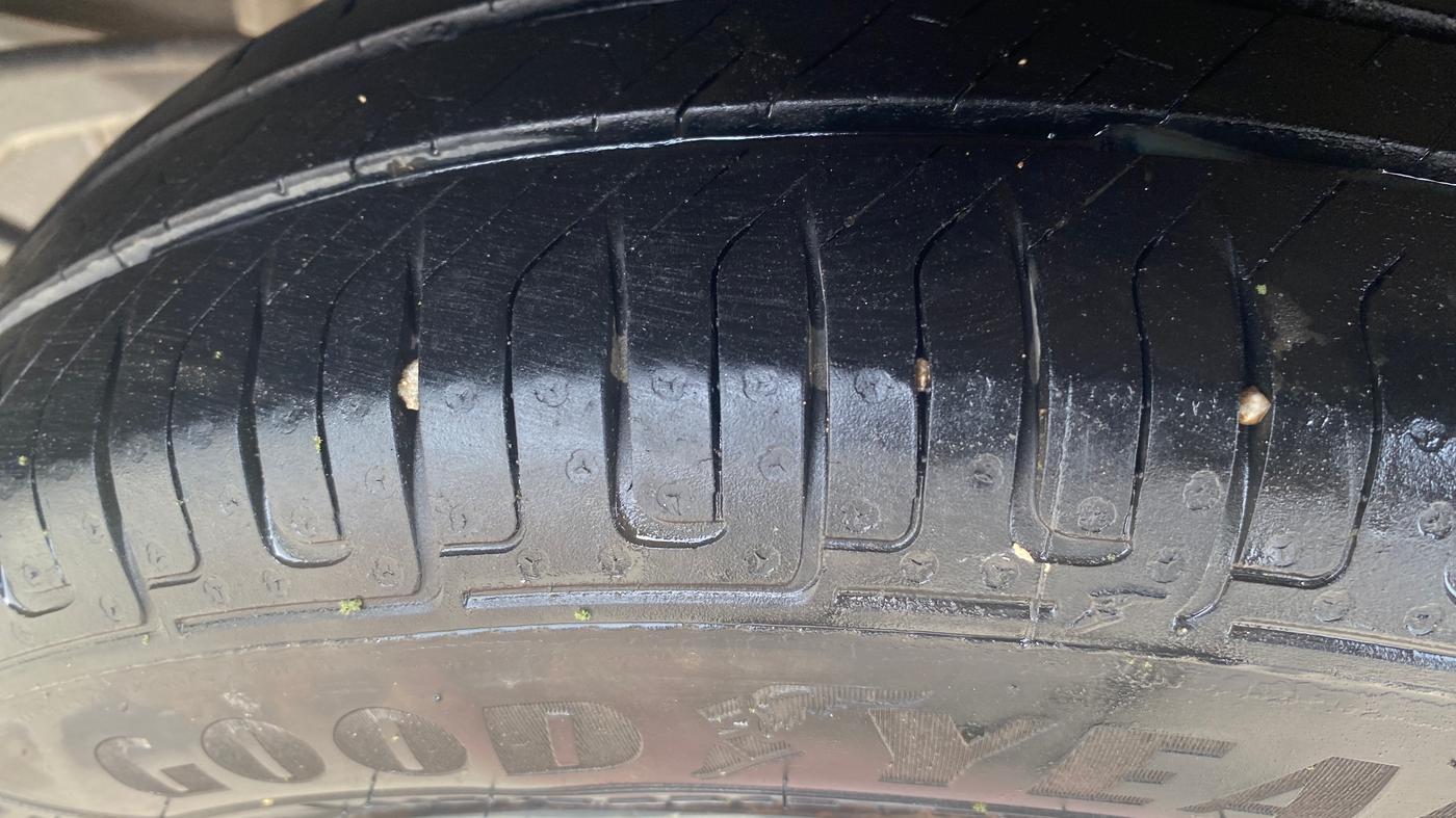 2013 Maruti Alto K10 VXI, Petrol, Manual, 43,720 km, Left Rear Tyre Tread