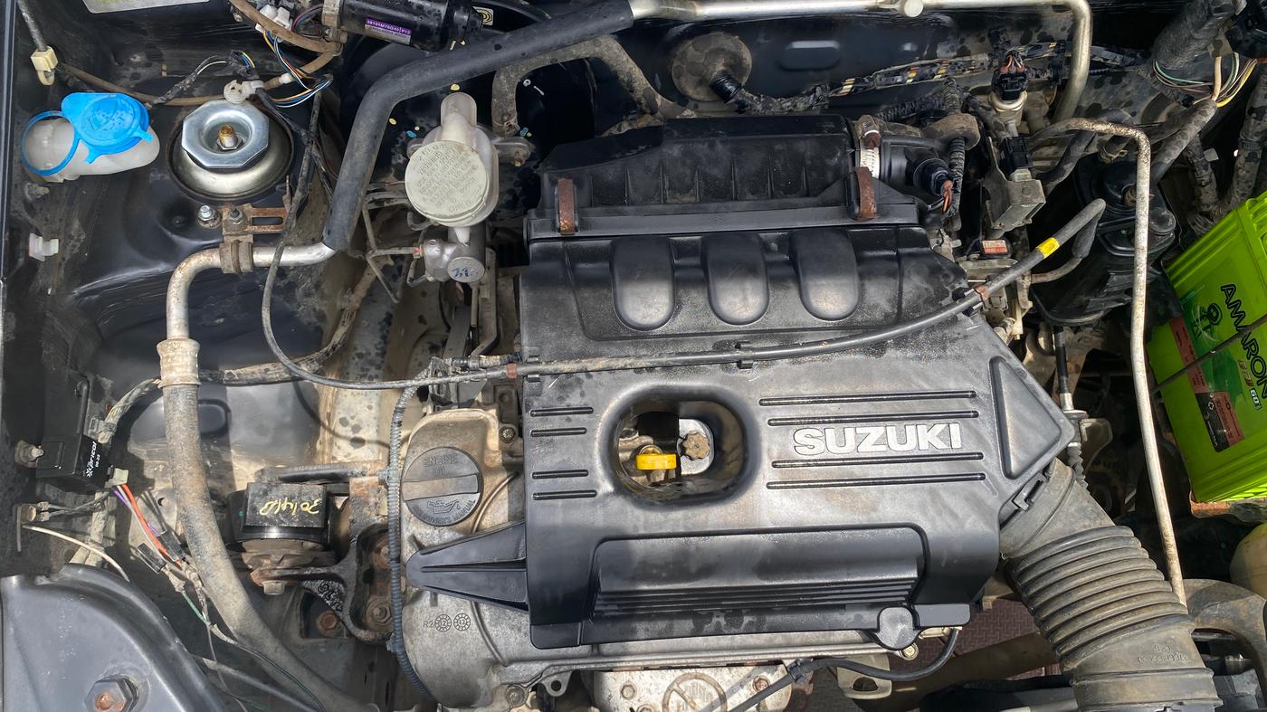 2013 Maruti Alto K10 VXI, Petrol, Manual, 43,720 km, Engine View - Right