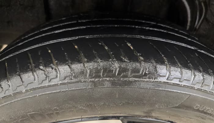 2022 Nissan MAGNITE XV MT, Petrol, Manual, 49,911 km, Right Rear Tyre Tread