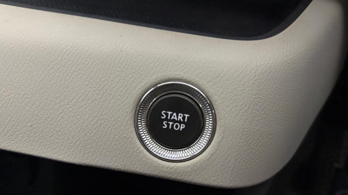 2022 Nissan MAGNITE XV MT, Petrol, Manual, 50,001 km, Keyless Start/ Stop Button