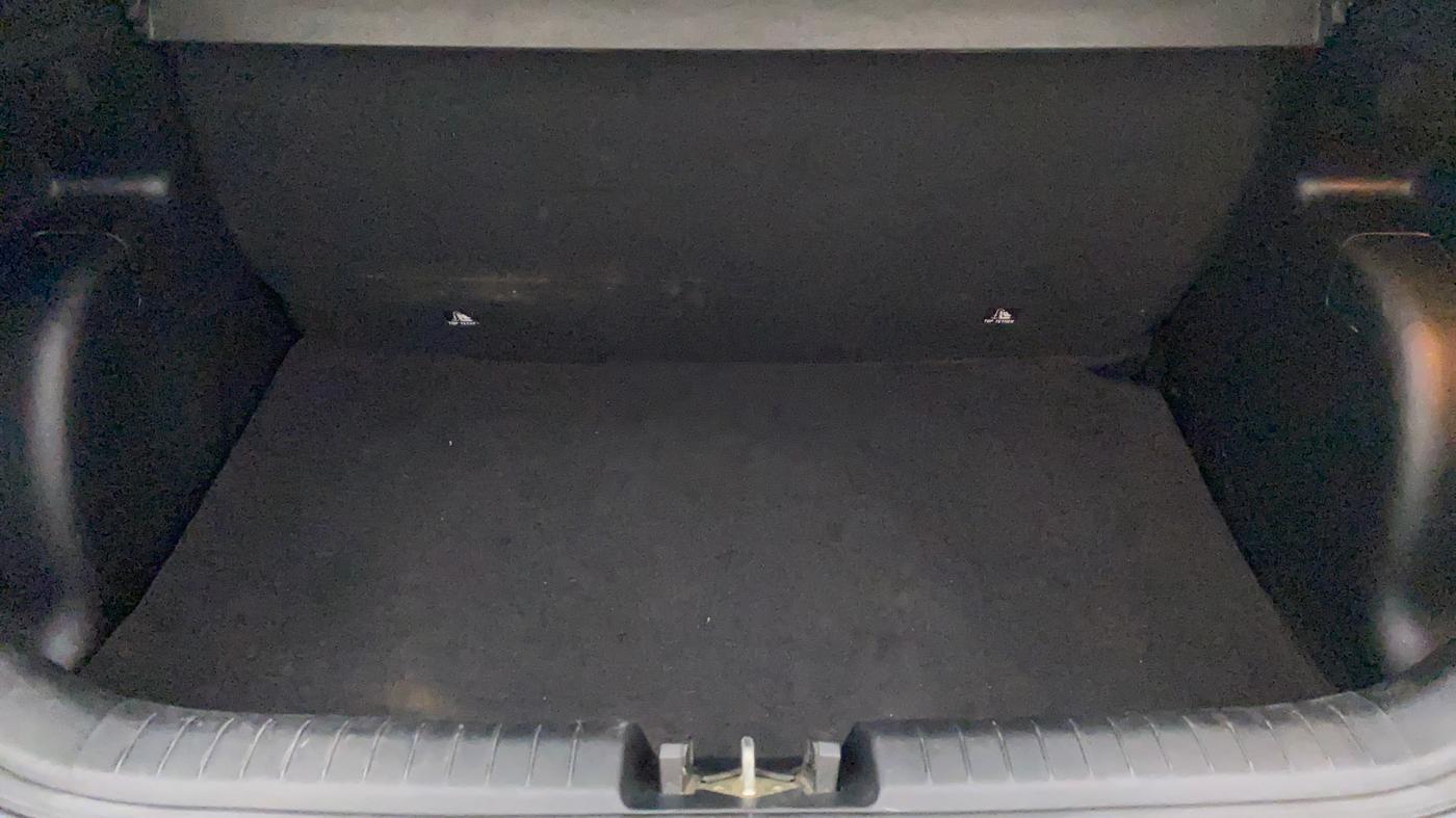 2019 Hyundai VENUE SX PLUS 1.0 TURBO DCT, Petrol, Automatic, 1,13,735 km, Boot Inside