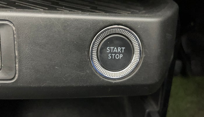 2023 Renault Kiger RXT (O) MT, Petrol, Manual, 23,260 km, Keyless Start/ Stop Button