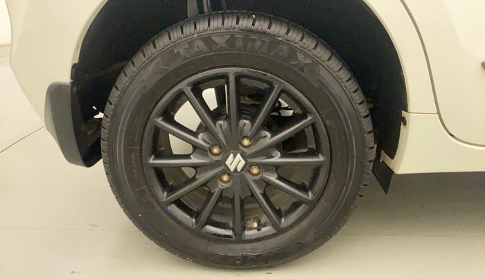 2017 Maruti Baleno DELTA PETROL 1.2, Petrol, Manual, 59,238 km, Right Rear Wheel