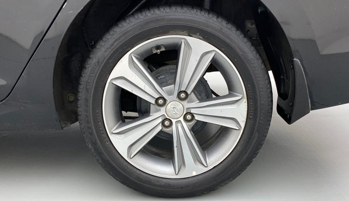 2019 Hyundai Verna 1.6 CRDI SX + AT, Diesel, Automatic, 35,076 km, Left Rear Wheel