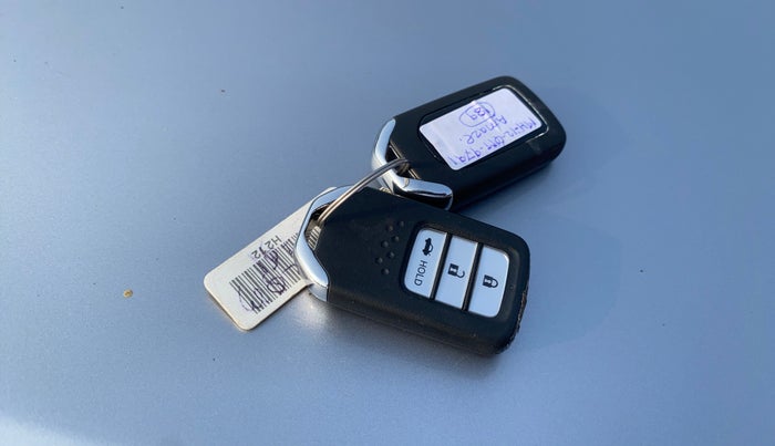 2018 Honda Amaze 1.2L I-VTEC VX, Petrol, Manual, 25,503 km, Key Close Up