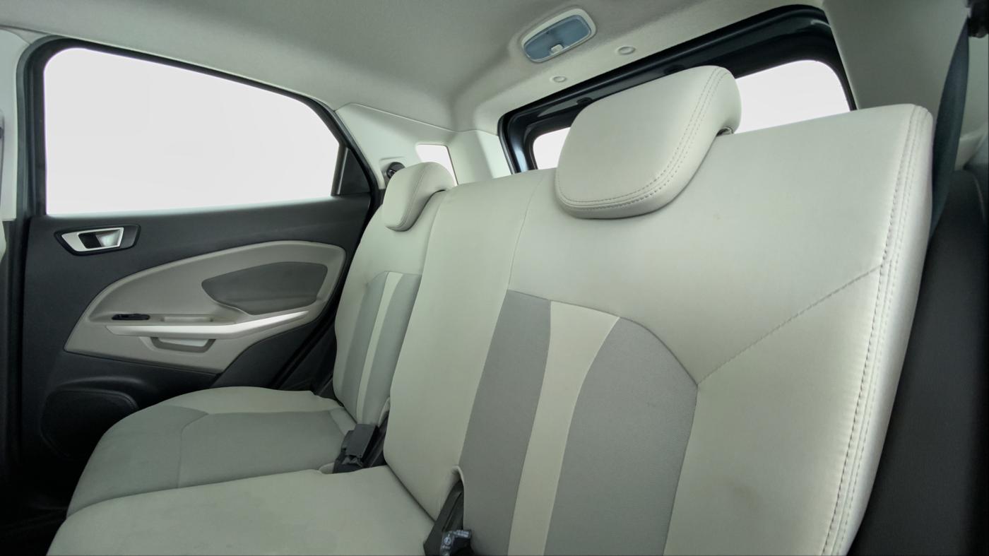 2017 Ford Ecosport 1.5 TITANIUM TI VCT AT, Petrol, Automatic, 29,542 km, Right Side Rear Door Cabin