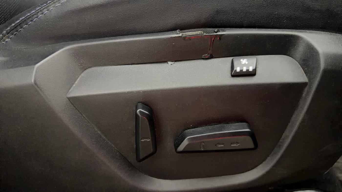 2022 Tata Harrier XZ PLUS 2.0L, Diesel, Manual, 43,368 km, Driver Side Adjustment Panel