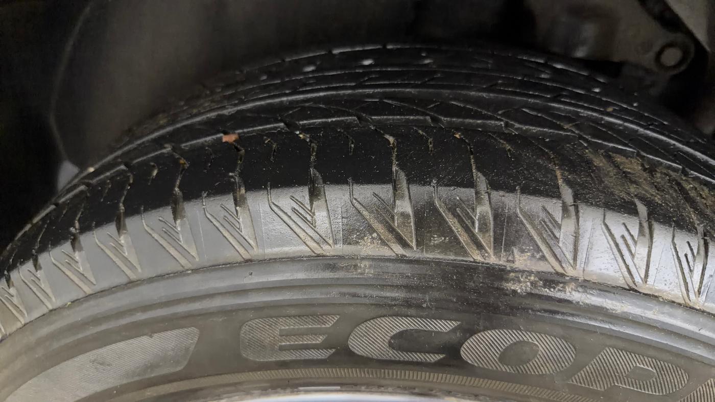 2022 Tata Harrier XZ PLUS 2.0L, Diesel, Manual, 43,368 km, Right Rear Tyre Tread