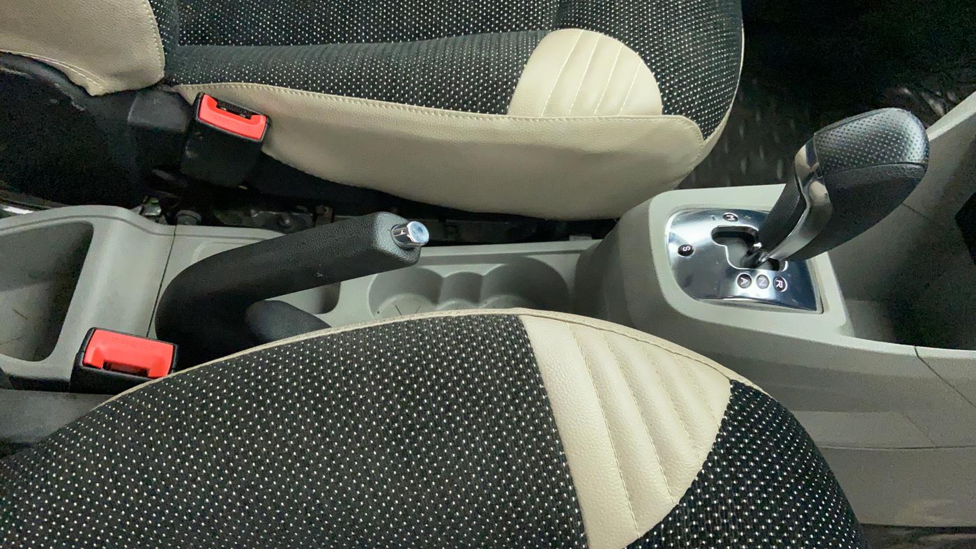 2018 Tata Tiago XZA 1.2 REVOTRON, Petrol, Automatic, 14,692 km, Gear Lever