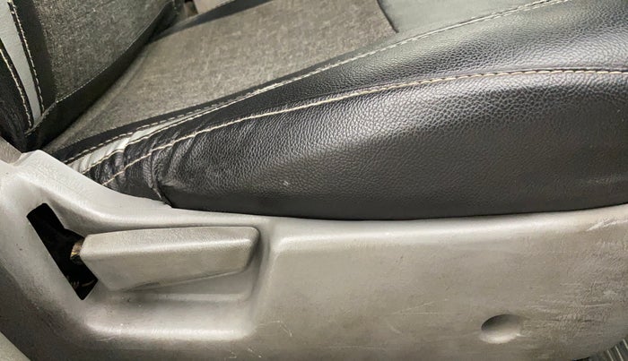 2014 Maruti Alto K10 VXI, Petrol, Manual, 75,190 km, Driver Side Adjustment Panel