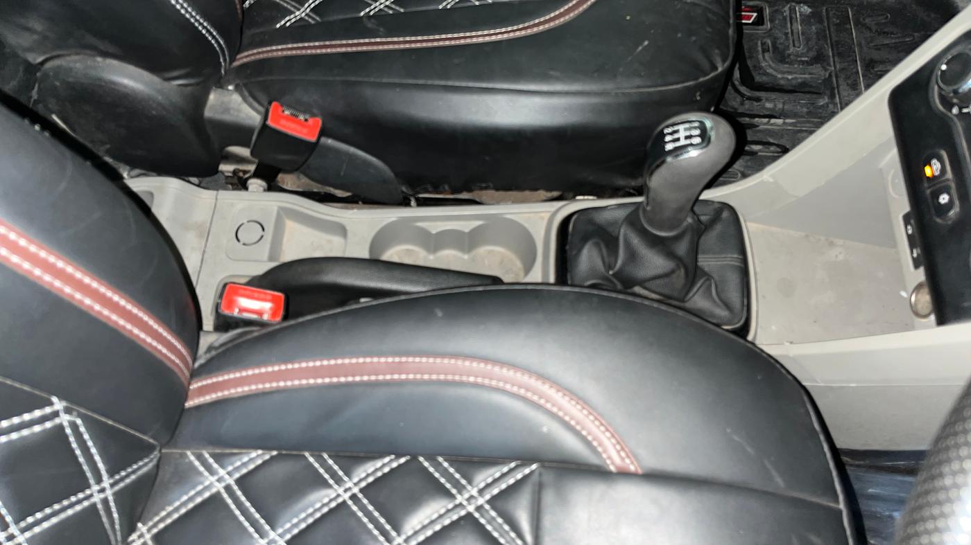 2018 Tata Tiago XZ PETROL, Petrol, Manual, 58,991 km, Gear Lever