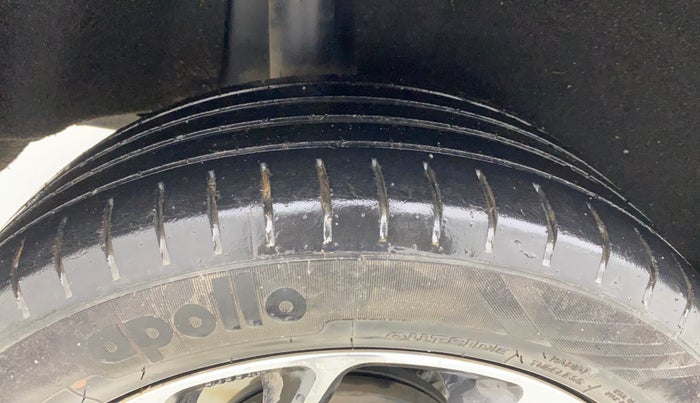 2020 Maruti Baleno ZETA PETROL 1.2, Petrol, Manual, 62,577 km, Right Rear Tyre Tread