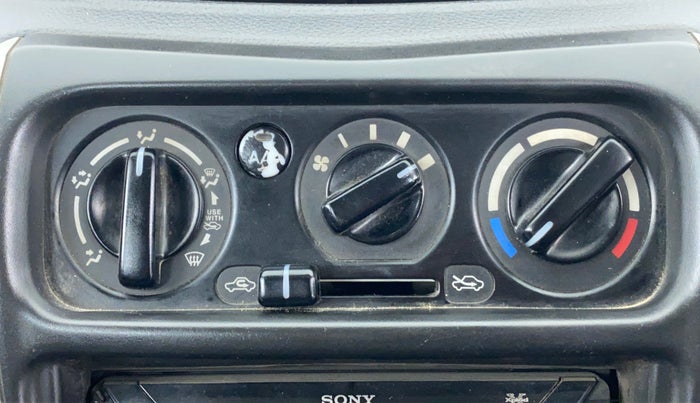 2016 Maruti Alto 800 LXI, Petrol, Manual, 69,252 km, AC Unit - Directional switch has minor damage