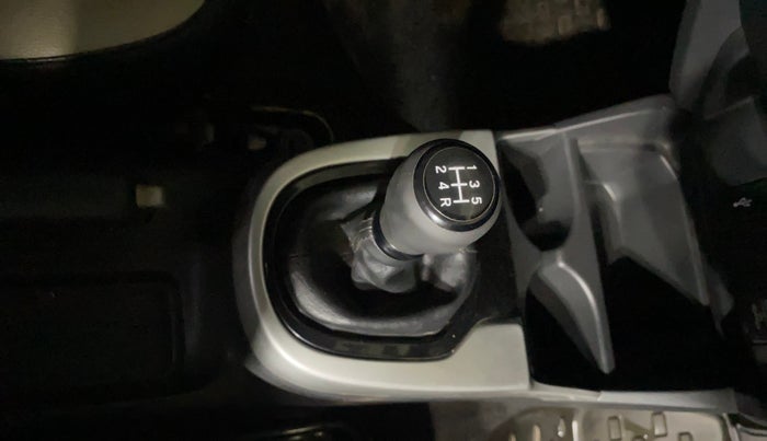 2017 Honda WR-V 1.2L I-VTEC S MT, Petrol, Manual, 55,352 km, Gear Lever