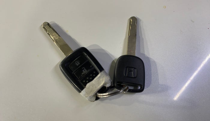 2017 Honda WR-V 1.2L I-VTEC S MT, Petrol, Manual, 55,352 km, Key Close Up