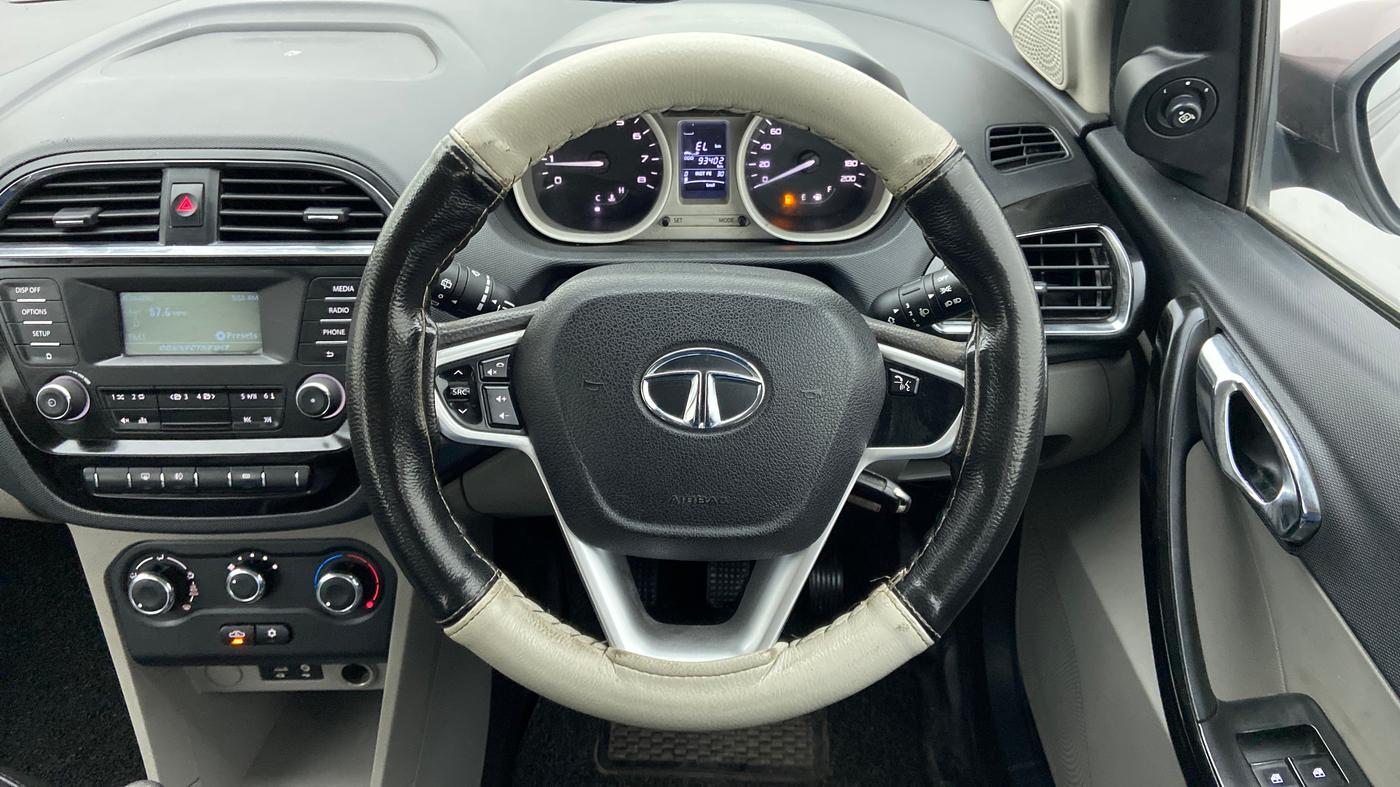 2017 Tata Tiago XZ PETROL, Petrol, Manual, 93,402 km, Steering Wheel Close Up