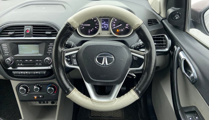 2017 Tata Tiago XZ PETROL, Petrol, Manual, 93,402 km, Steering Wheel Close Up