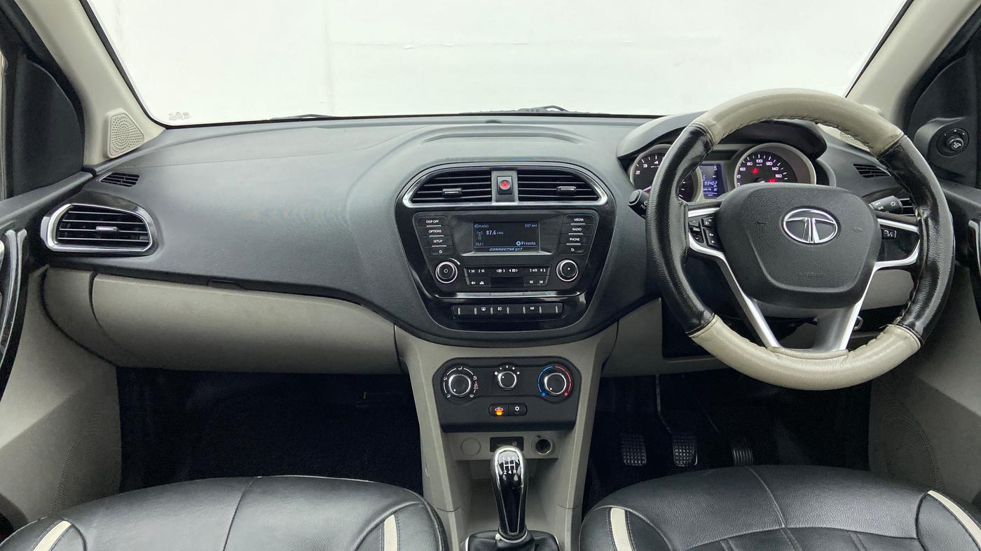 2017 Tata Tiago XZ PETROL, Petrol, Manual, 93,402 km, Dashboard