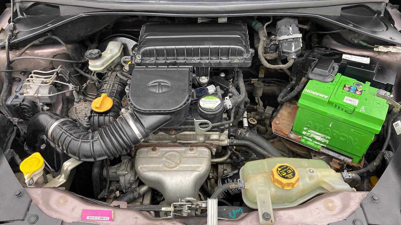2017 Tata Tiago XZ PETROL, Petrol, Manual, 93,402 km, Open Bonet