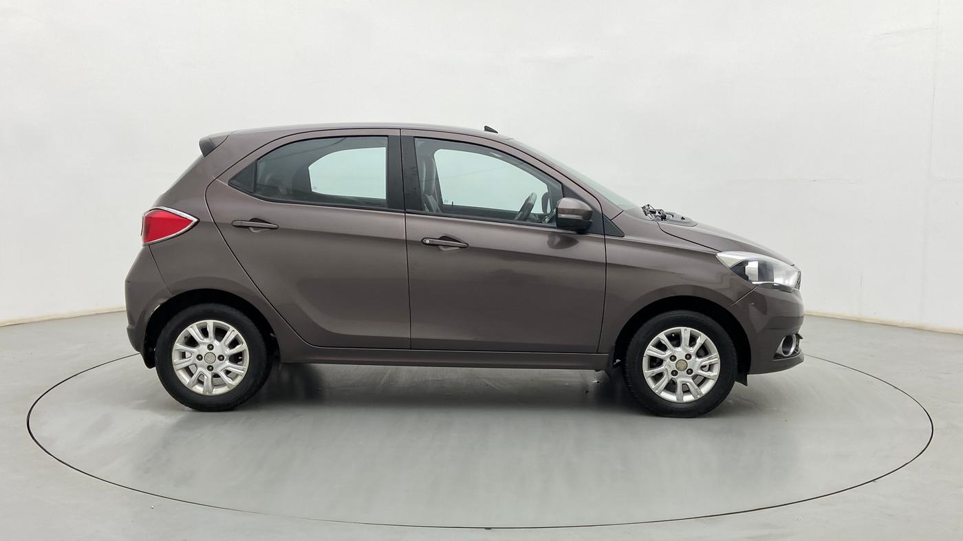 2017 Tata Tiago XZ PETROL, Petrol, Manual, 93,402 km, Right Side View