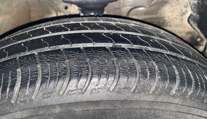 2022 Maruti S PRESSO VXI+, Petrol, Manual, 84,615 km, Right Front Tyre Tread