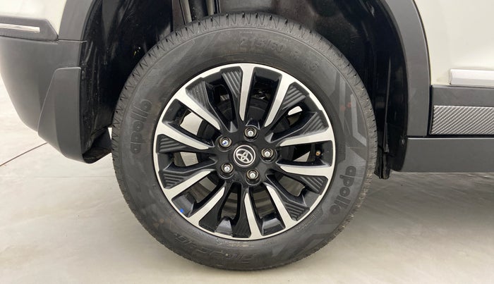 2022 Toyota URBAN CRUISER PREMIUM MT, Petrol, Manual, 2,947 km, Right Rear Wheel