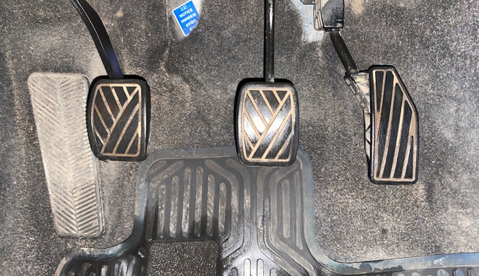 2019 Maruti Baleno ALPHA PETROL 1.2, Petrol, Manual, 81,093 km, Pedals