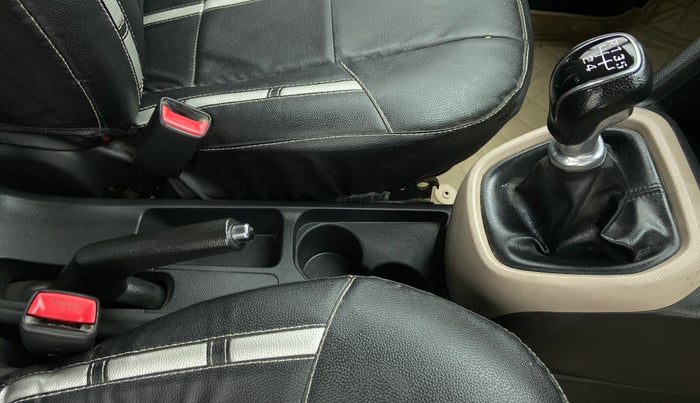 2017 Hyundai Grand i10 Sportz1.2 CRDI, Diesel, Manual, 48,287 km, Gear Lever