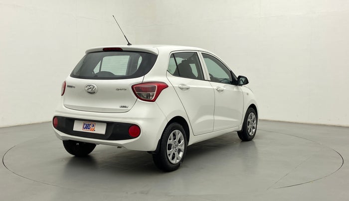 2017 Hyundai Grand i10 Sportz1.2 CRDI, Diesel, Manual, 48,287 km, Right Back Diagonal