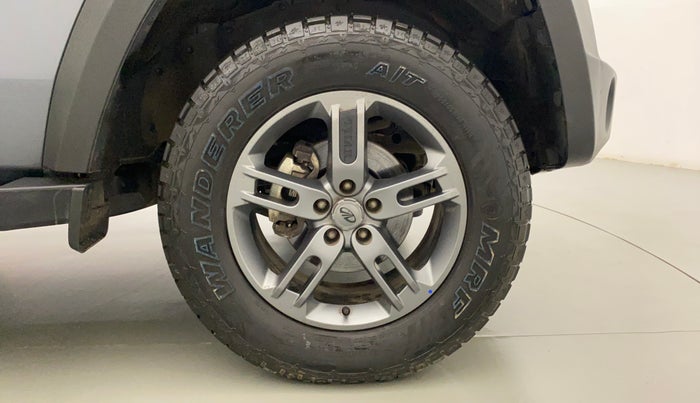 2022 Mahindra Thar LX D 4WD MT CONVERTIBLE, Diesel, Manual, 9,814 km, Right Front Wheel