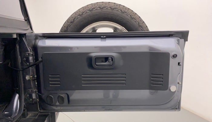 2022 Mahindra Thar LX D 4WD MT CONVERTIBLE, Diesel, Manual, 9,814 km, Boot Door Open