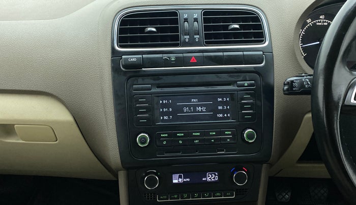 2016 Skoda Rapid 1.6 MPI MT STYLE PLUS, Petrol, Manual, 62,088 km, Air Conditioner