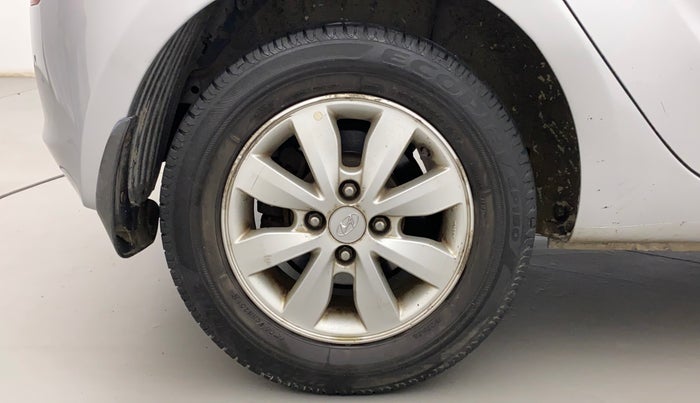 2013 Hyundai i20 SPORTZ 1.4 CRDI, Diesel, Manual, 1,20,675 km, Right Rear Wheel