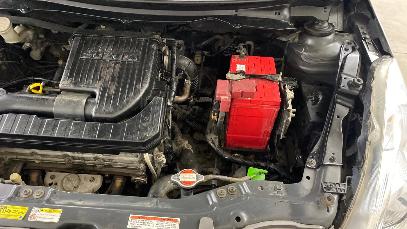 2014 Maruti Swift VXI, Petrol, Manual, 12,345 km, Engine View - Left
