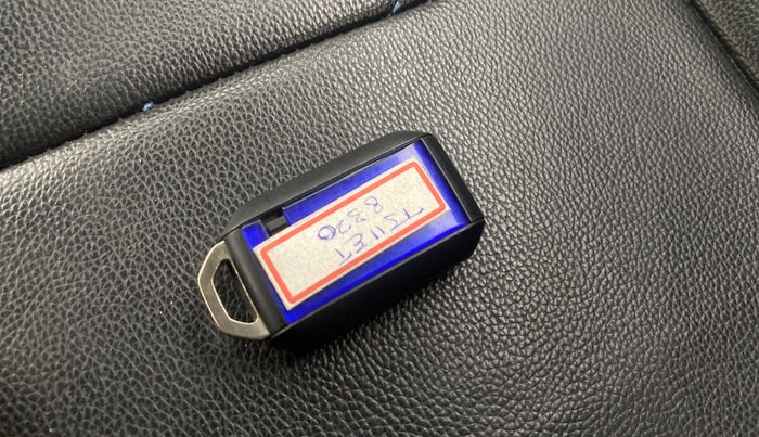 2020 Maruti Swift ZXI, Petrol, Manual, 66,031 km, Key Close Up