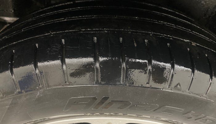 2020 Maruti Swift ZXI, Petrol, Manual, 66,031 km, Right Rear Tyre Tread