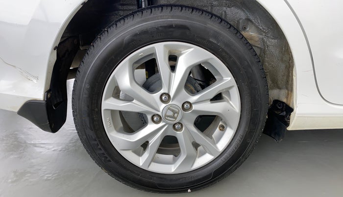 2020 Honda Amaze 1.2 V CVT I VTEC, Petrol, Automatic, 28,269 km, Right Rear Wheel